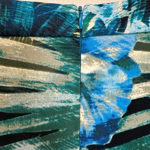 Tropical Blue and Green Sleeveless Dress - Picture 6 of 7